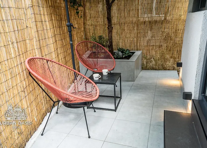 Apartment Urban Oasis *